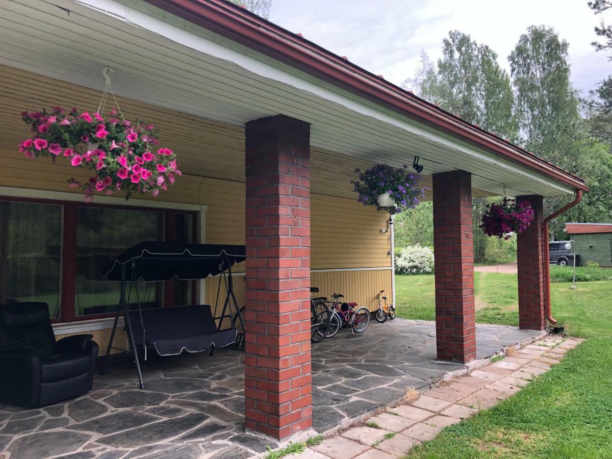 Pyhtaeae Garden Villa Pyhtaa